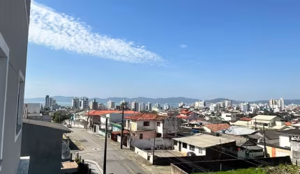 Apartamento com Vista Mar