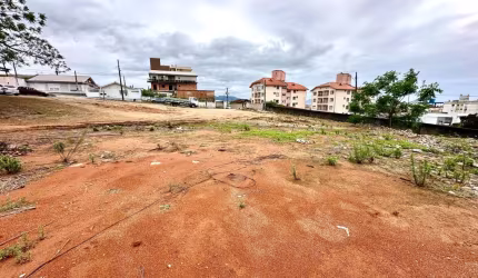 Terreno a Venda  urbano no Bairro Serraria!