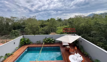 Belíssima casa de Alto padrão em Biguaçu