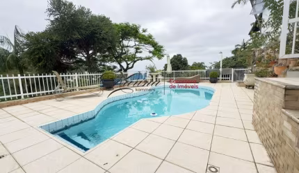 Linda casa no  Bosque das Mansões, São José/SC