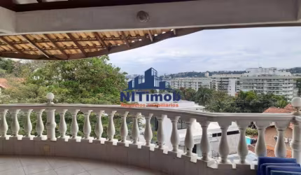 Casa em Charitas, condomínio Aruã.