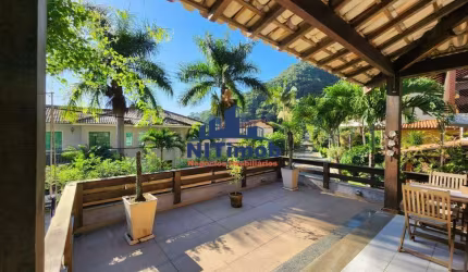 Casa em condomínio Itacoatiara Niterói.