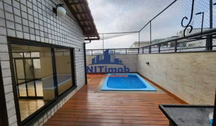 Cobertura com piscina de 3 quartos a venda em São Domingos Niterói.