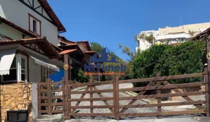 Casa à venda, 4 quartos, 1 suíte, 1 vaga, Santa Rosa - Niterói/RJ