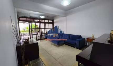 Casa 4 quartos, 3 suítes, 2 vagas São Francisco Niterói.