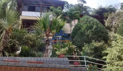 Casa à venda, 4 quartos, 1 suíte, 2 vagas, Itaipu - Niterói/RJ
