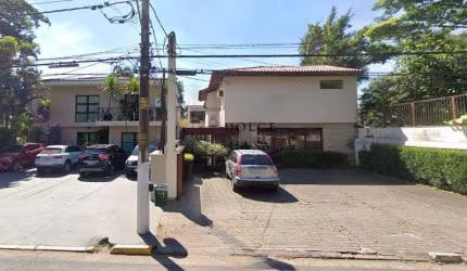 Casa comercial no Jardim América - 600m2 e próx. do Parque Ibirapuera