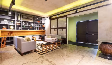 Casa Comercial no Jardins - reformada e melhor localização do bairro