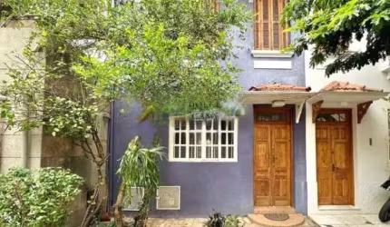 Casa de Vila no Jardim América - 2 quartos e lindo quintal