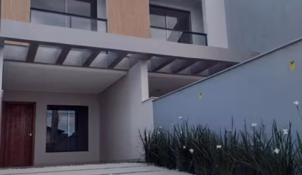 Casa à venda no bairro Comasa - Joinville/SC