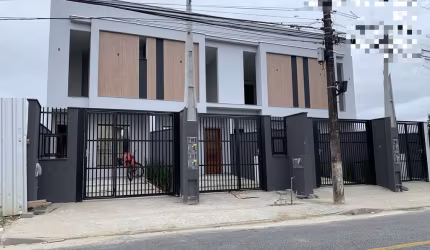 Casa à venda no bairro Iririú - Joinville/SC