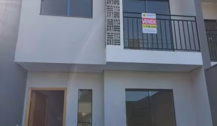 Casa à venda no bairro Santa Catarina - Joinville/SC