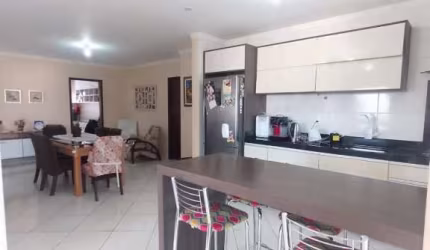 Apartamento à venda no bairro Jardim Iririú - Joinville/SC