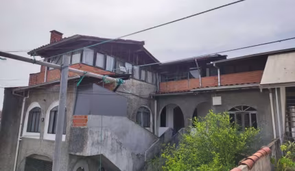 Sobrado à venda no bairro Bucarein - Joinville/SC