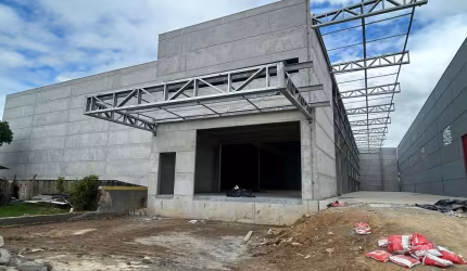 Galpão / Depósito Logístico nas Margens da BR-101 - Itapocu
