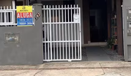 Casa para alugar no bairro Espinheiros - Joinville/SC