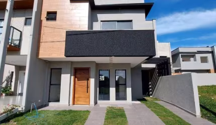 Sobrado com 3 dormitórios à venda, 109 m² por R$ 689.000,00 - Costeira - São José dos Pinhais/PR