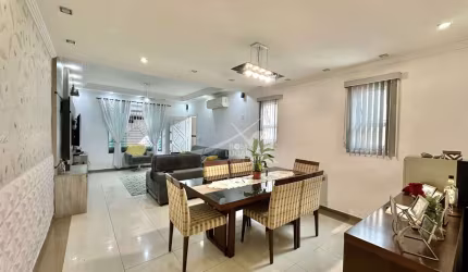 Casa com 3 dorms, Boqueirão, Praia Grande - R$ 1.04 mi, Cod: 10690