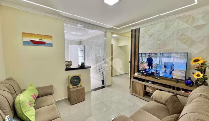 Casa com 3 dorms, Ocian, Praia Grande - R$ 950 mil, Cod: 10695