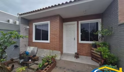 Casa com 2 quartos à venda no Pontal do Sul, Pontal do Paraná  por R$ 320.000
