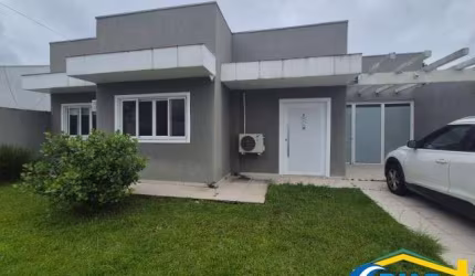 Casa com 3 quartos à venda no Pontal do Sul, Pontal do Paraná  por R$ 650.000