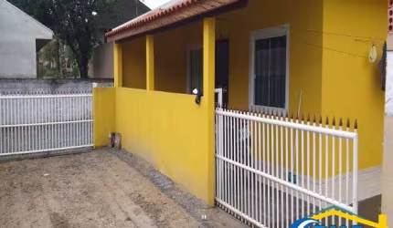 Residência geminada - em Pontal do Sul