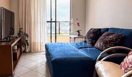 Apartamento com 2 dormitórios em Barreiros