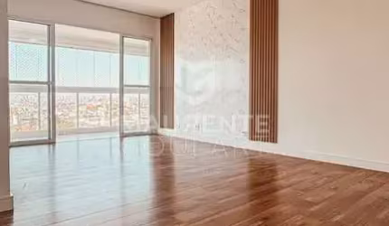 Apartamento com 3 dormitórios em Serraria
