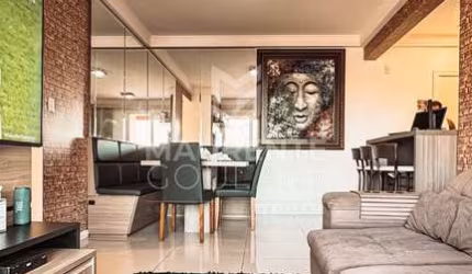 Apartamento com 2 dormitórios em Barreiros