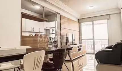 Apartamento com 2 dormitórios em Coqueiros