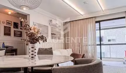 Apartamento com 3 dormitórios em Balneário