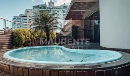 Cobertura Duplex com 3 dormitórios em Coqueiros