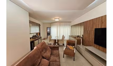 Casa com 3 quartos à venda no Alto Umuarama, Uberlândia , 220 m2 por R$ 1.250.000