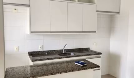 Apartamento para alugar com 3 quartos sendo 1 suíte e armários planejados e 2 vagas de garagens