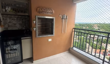 Apartamento a venda com 3 quartos sendo 1 suíte e armários planejados