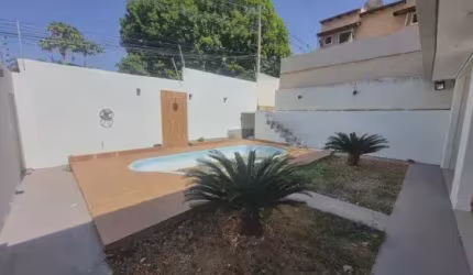Casa para alucinante com armários planejados com suíte e piscina