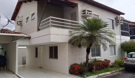 Casa para alugar com 3 quartos sendo 1 suíte