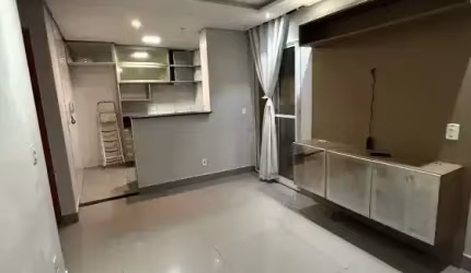 Apartamento com garden e armários planejados