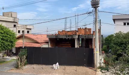 Casa em construção Condomínio Aruã