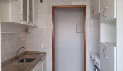 Jaguaré - Apartamento à venda, com duas vagas de garagem demarcadas