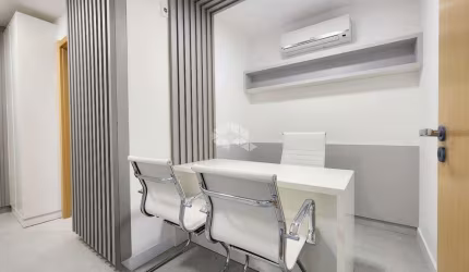 SALAS CONJUGADAS  NOVAS, TOTALMENTE MONTADAS COM DUAS VAGAS NO MEDPLEX