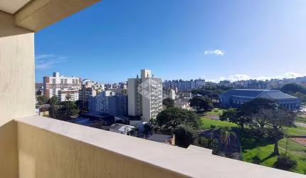 VISTA INCRÍVEL DE ÚTIMO ANDAR (9º) EM APTO DESOCUPADO COM DUAS SACADAS E CHURRASQUEIRA