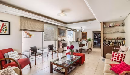 Apartamento 3(três) dormitórios, 1 suíte, 172,25m² privativo, Bairro Farroupilha, Porto Alegre