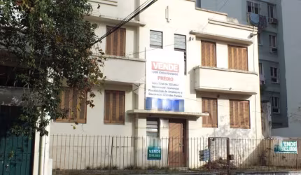 OPORTUIDADE!!!  TERRENO COM EXCELENTE INDICE DE CONSTRUÇÃO EM PLENO CENTRO HISTÓRICO