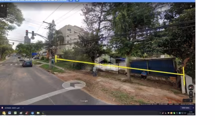 OPORTUNIDADE PARA CONSTRUTORA  COM 24 METROS DE FRENTE NO TERRENO