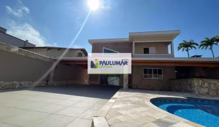 Sobrado com 5 dorms, Flórida, Praia Grande - R$ 1.55 mi, Cod: 831088
