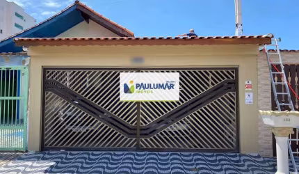 Casa com 4 dorms, Vila Anhanguera, Mongaguá - R$ 480 mil, Cod: 831452