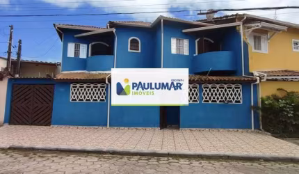 Sobrado com 3 dorms, Balneário Itaóca, Mongaguá - R$ 300 mil, Cod: 831968