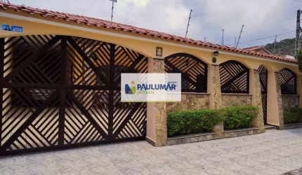 Casa com 5 dorms, Jardim Marina, Mongaguá - R$ 900 mil, Cod: 832100