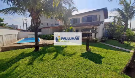 Sobrado com 3 dorms, Vila Anhanguera, Mongaguá - R$ 800 mil, Cod: 832152